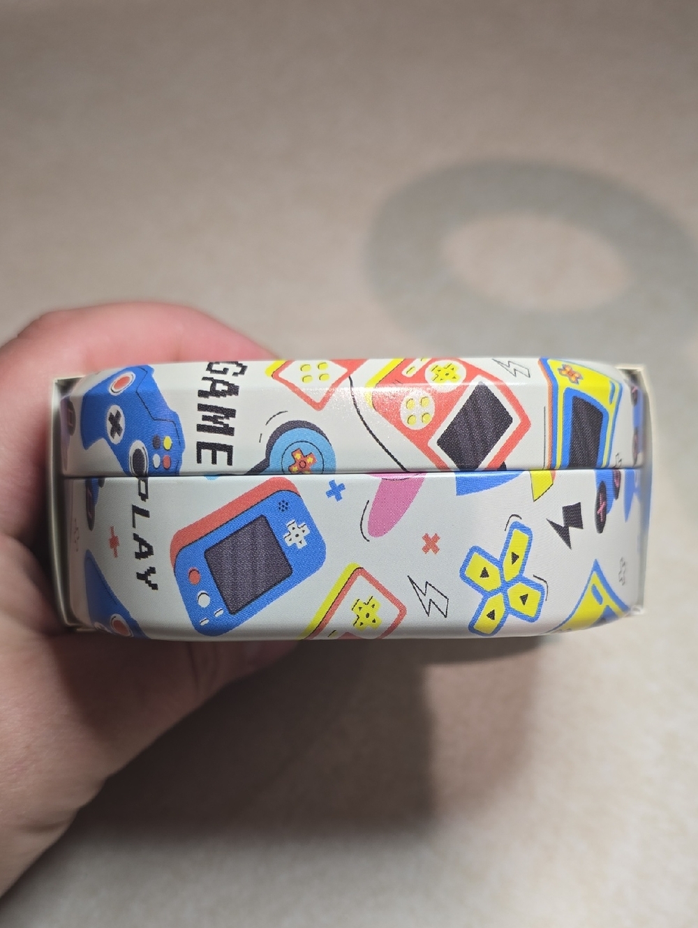 First Aid Kit In Metal Tin- Video Game Design - Picture 3 of 3